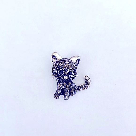 COPY - 🌺A Cat 🐱 brooch - Picture 2 of 3